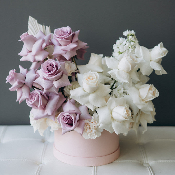 Double Delight Roses Signature Round Boxx