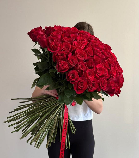 101 Red Roses (70cm / 28")