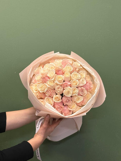 50 Red/White/Pink Roses