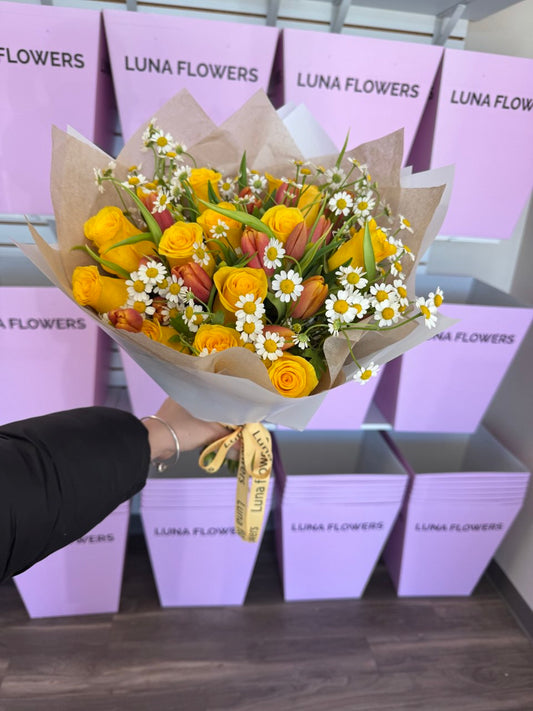 Golden Glow Bouquet